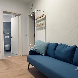  Apartment 2 Schlafzimmer-balkon-kueche-parkplatz-designerbad Deutschland